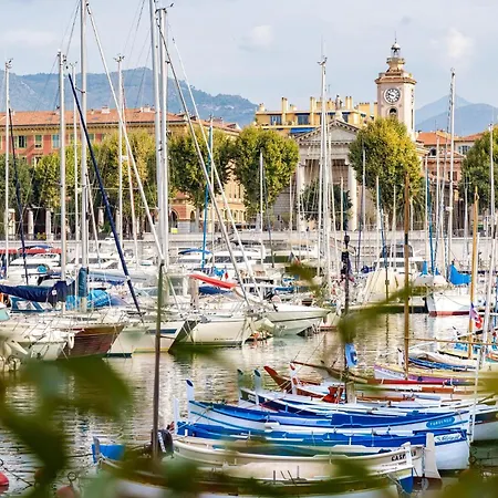 דירה Charming Flat, Fully Equipped, Air Conditioning, Only 300m - La Loge