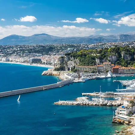 דירה Charming Flat, Fully Equipped, Air Conditioning, Only 300m - La Loge *