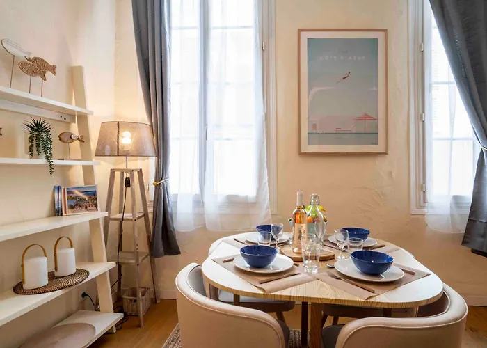 Apartamento Charming Flat, Fully Equipped, Air Conditioning, Only 300m - La Loge *