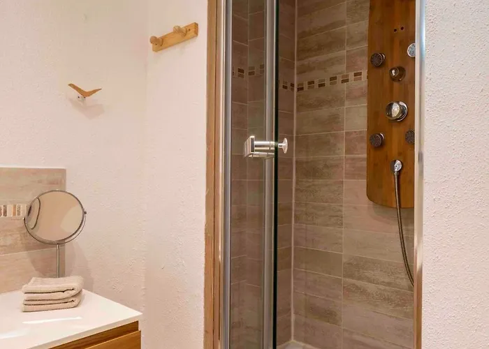 Charming Flat, Fully Equipped, Air Conditioning, Only 300m - La Loge * Nice